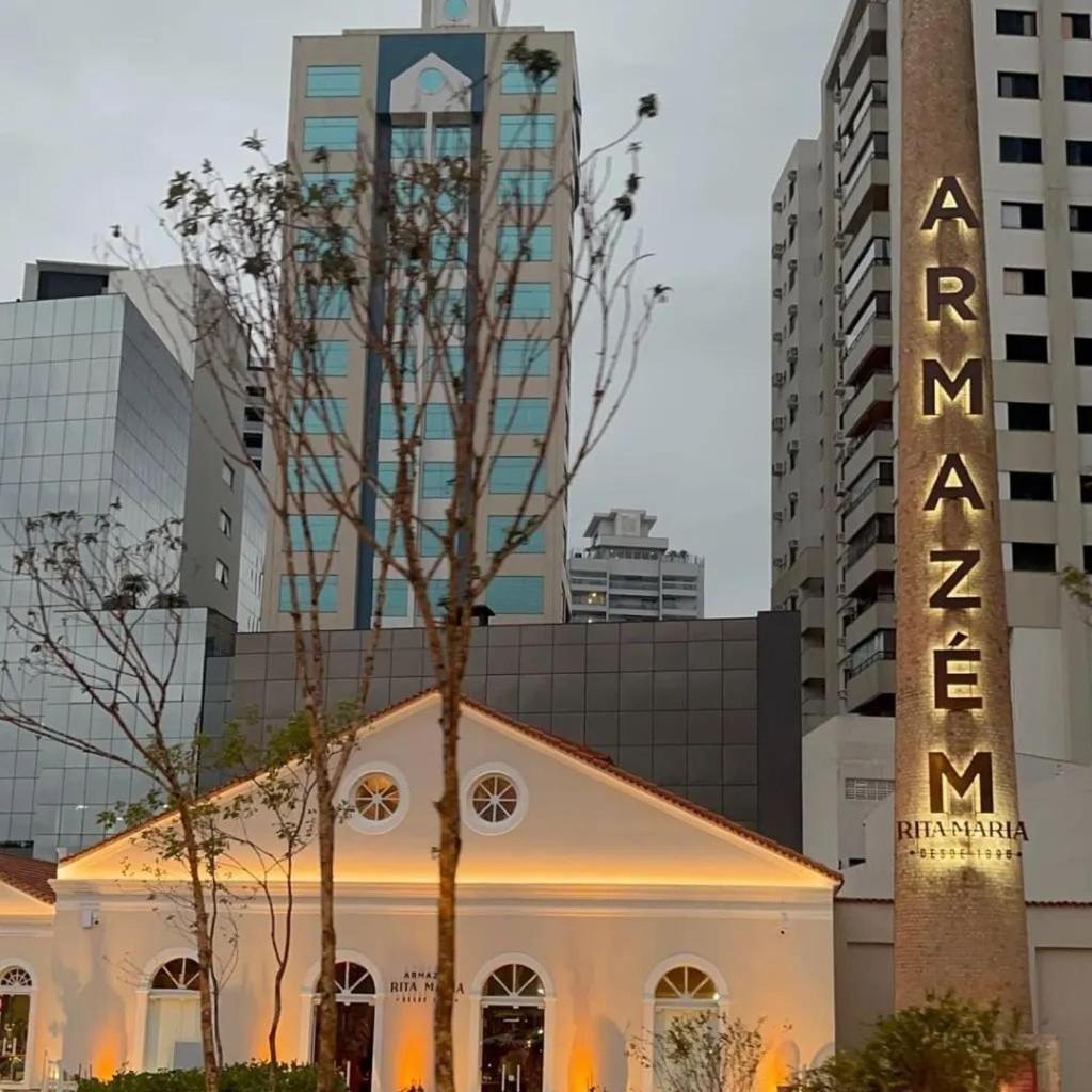 Apartamento De France - Centro De Floripa - Cen003 *
