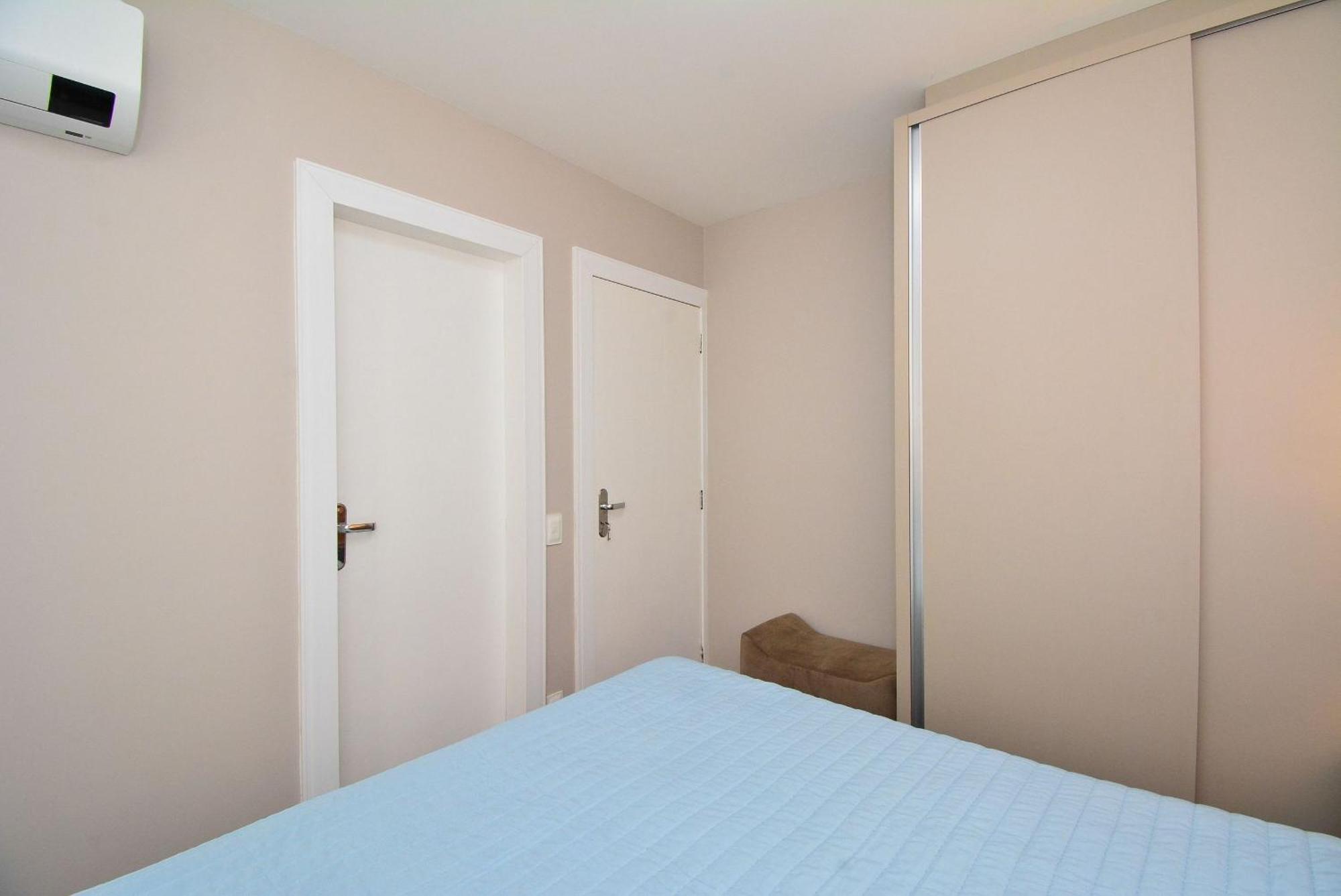 Apartamento De France - Centro De Floripa - Cen003 Florianopolis